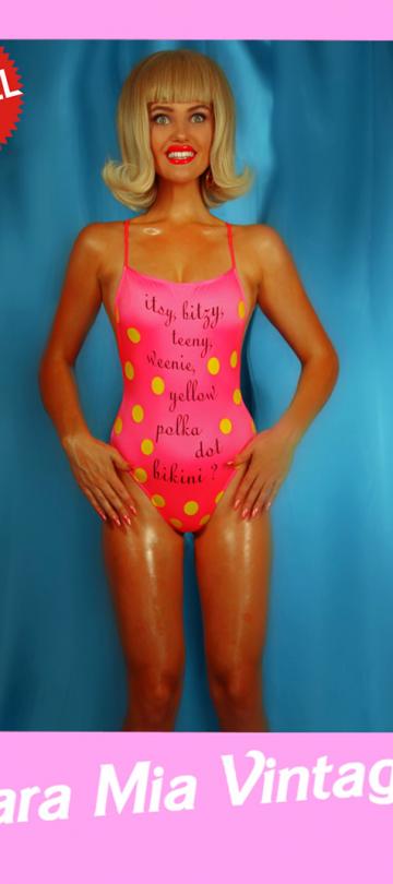 millie sykes digital content creator sydney fashion stylist mixed media artist cara mia vintage content moschino swim suit elvis di fazio photography 